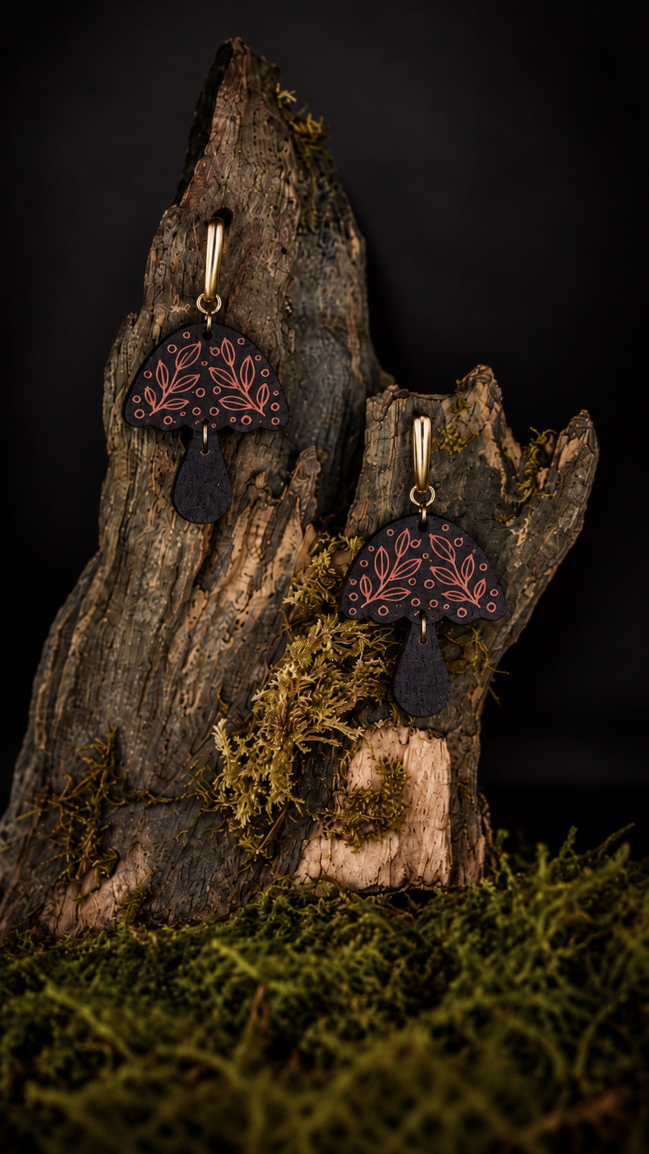 Mycelia — Boucles d’oreilles champignons en bois